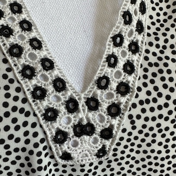 MAX STUDIO Blouse Polka Dot Eyelet V-Neck Balloon Sleeve Black White Size M - Picture 4 of 17